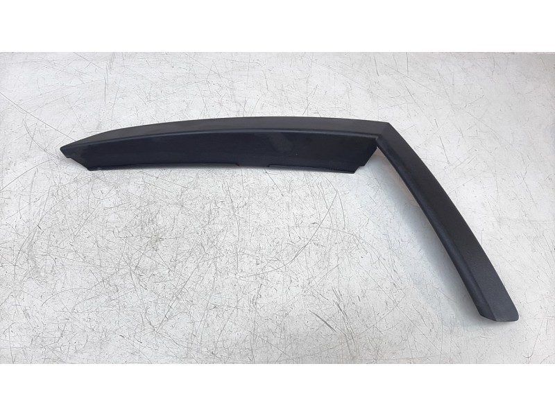 Recambio de moldura paragolpe delantera izquierda para skoda octavia lim. (nx3) ambition referencia OEM IAM 5E3807833  