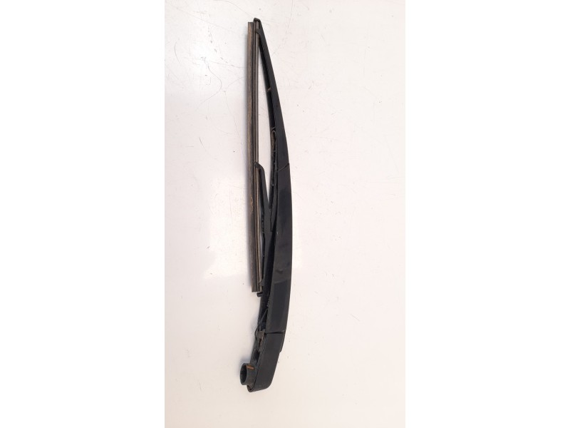 Recambio de brazo limpia trasero para opel corsa f 1.2 referencia OEM IAM 6429HE  