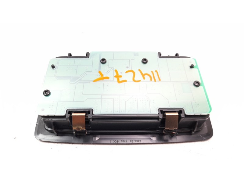 Recambio de luz interior para lexus ux (za10) referencia OEM IAM 8136076010A0  
