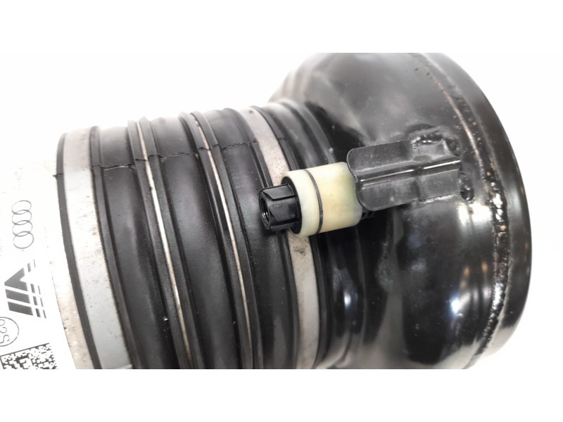 Recambio de amortiguador delantero derecho para audi q7 4mg referencia OEM IAM 4M0616039BD  