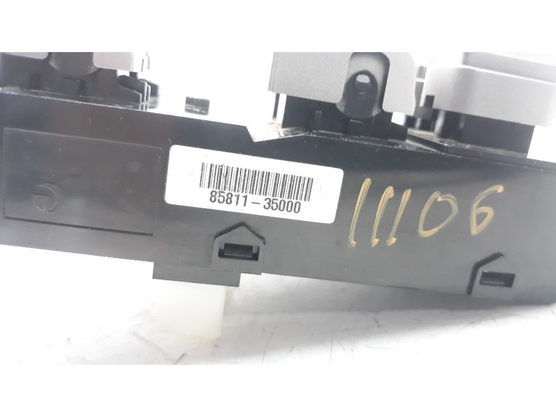 Recambio de mando elevalunas delantero izquierdo para ssangyong tivoli 1.6 turbodiesel cat referencia OEM IAM 8581135000  