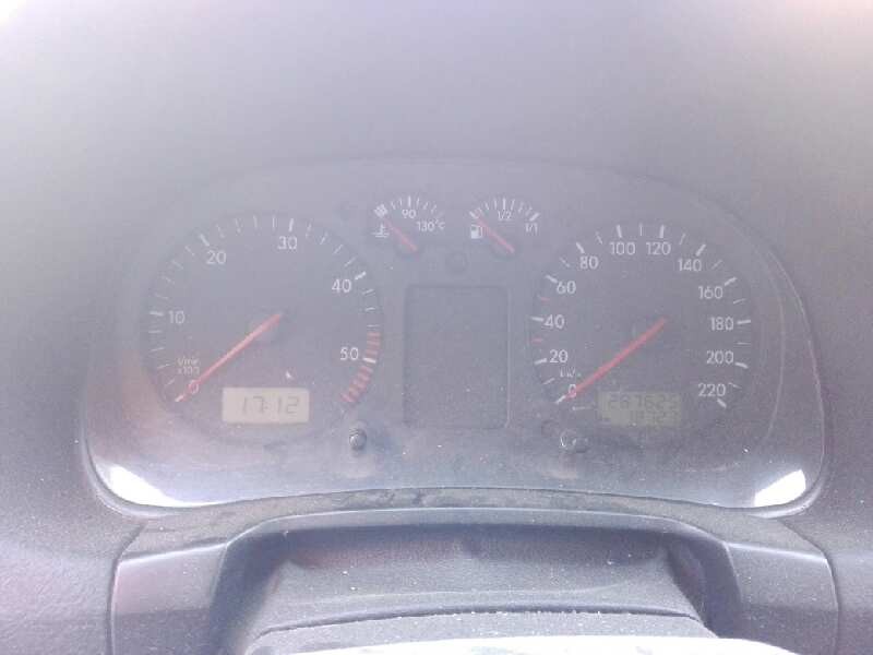 volkswagen golf iv berlina (1j1) del año 1998