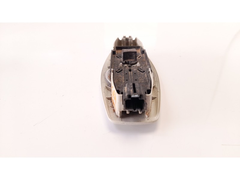 Recambio de luz interior para ford focus 1.0 ecoboost cat referencia OEM IAM BM5113776FE  