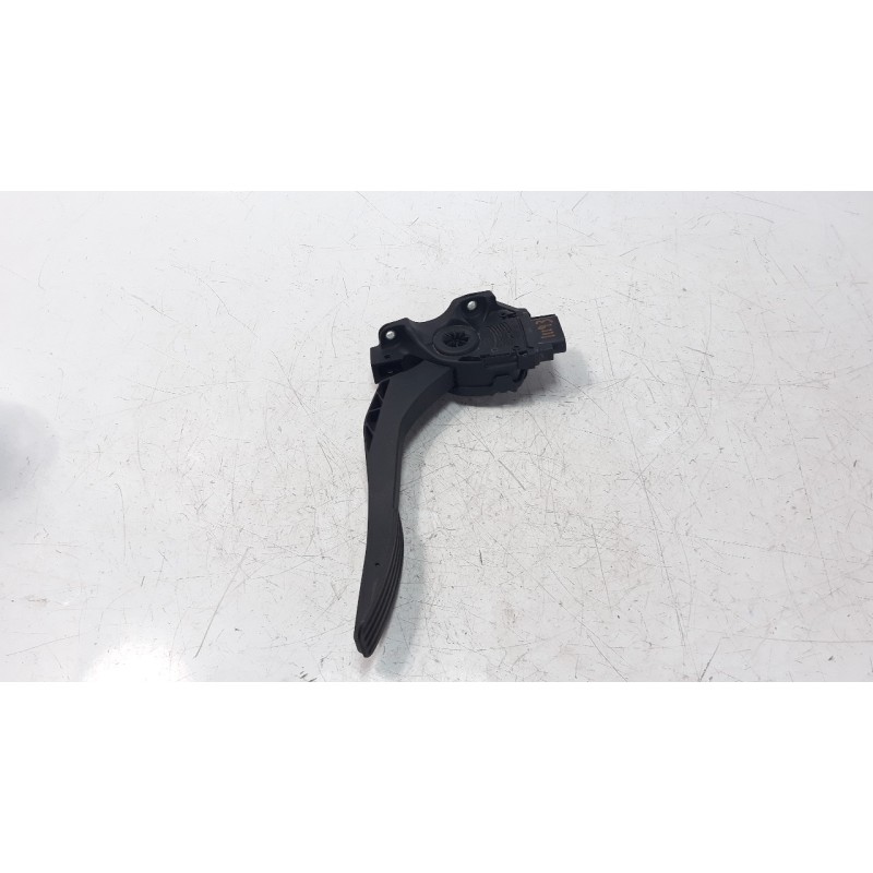 Recambio de potenciometro pedal para land rover discovery 4 2.7 td v6 cat referencia OEM IAM AH229F836CA  