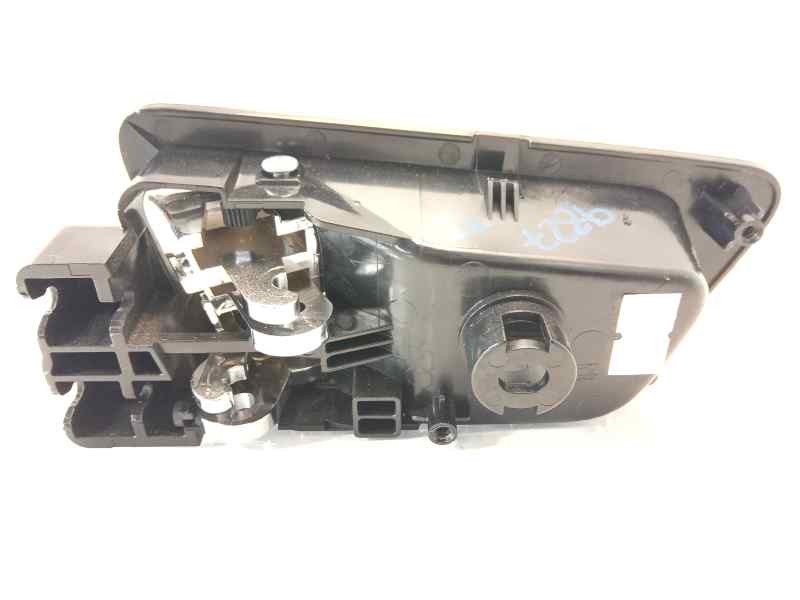 Recambio de maneta interior trasera derecha para ssangyong tivoli limited 4x2 referencia OEM IAM   