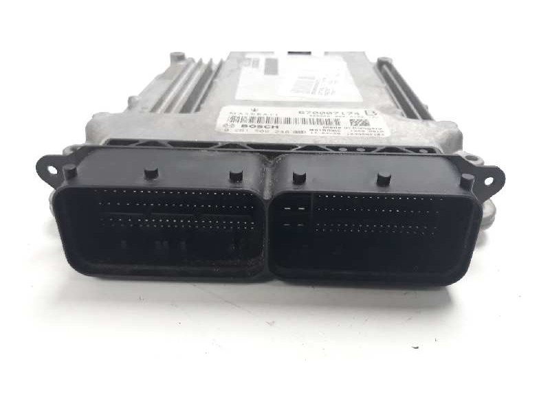 Recambio de centralita motor uce para maserati ghibli s q4 referencia OEM IAM 670007174 0261S09248 