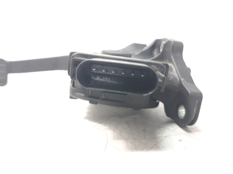Recambio de potenciometro pedal para land rover discovery 4 2.7 td v6 cat referencia OEM IAM AH229F836CA  