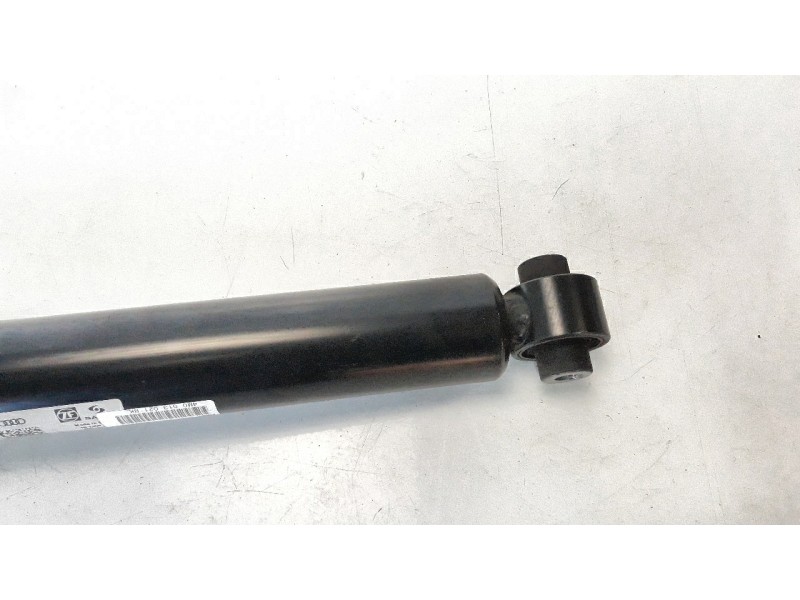 Recambio de amortiguador trasero derecho para audi q7 4mg referencia OEM IAM 4M0513021BK  