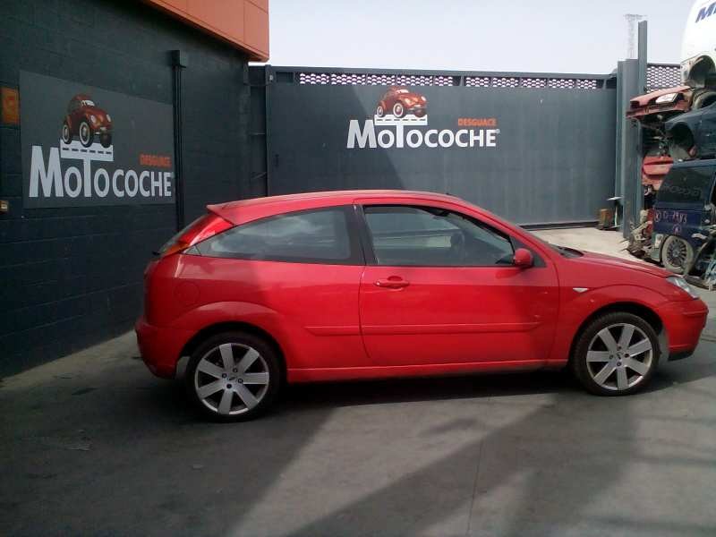ford focus berlina (cak) del año 2003
