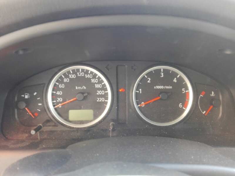 nissan almera (n16/e) del año 2006