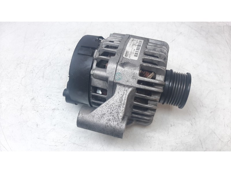 Recambio de alternador para jeep renegade 1.6 m-jet cat referencia OEM IAM 51884351 ALF050203 