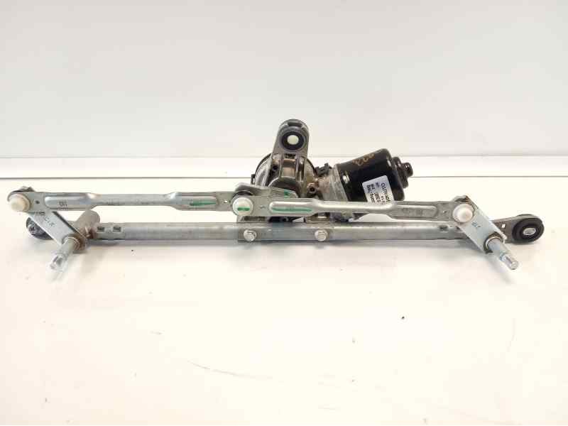 Recambio de motor limpia delantero para ssangyong tivoli limited 4x2 referencia OEM IAM 7821035002  