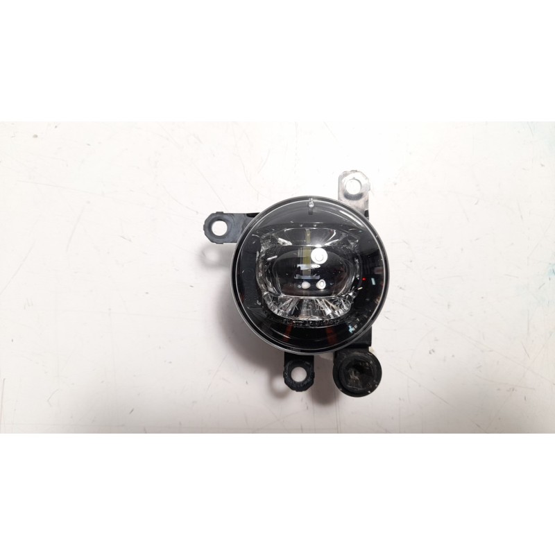 Recambio de faro antiniebla izquierdo para opel corsa f 1.2 referencia OEM IAM 90118807  
