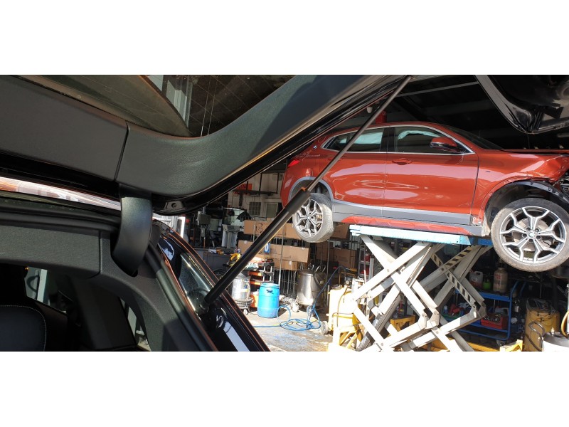 Recambio de amortiguadores maletero / porton para audi q7 4mg referencia OEM IAM 4M0827552C01S  