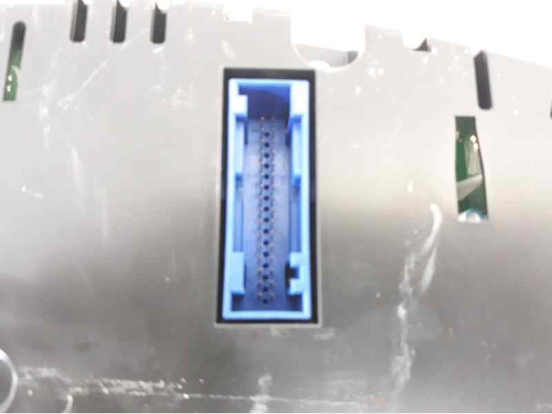 Recambio de cuadro instrumentos para audi a1 (8x) attraction referencia OEM IAM 8X0920930A  