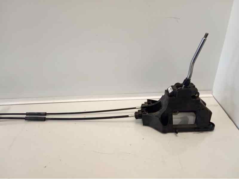 Recambio de palanca cambio para ssangyong tivoli limited 4x2 referencia OEM IAM 3170035000  