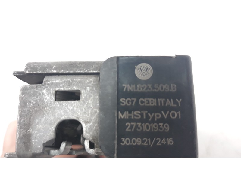 Recambio de cerradura capo para seat alhambra (711) 1.4 16v tsi referencia OEM IAM 7NL823509B  