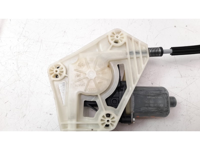Recambio de elevalunas delantero derecho para audi a1 sportback (gba) 1.0 tfsi referencia OEM IAM 82G837462  