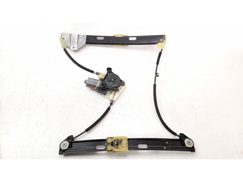 Recambio de elevalunas delantero derecho para audi a1 sportback (gba) 1.0 tfsi referencia OEM IAM 82G837462  