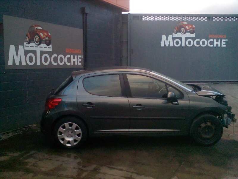 peugeot 207 del año 2006