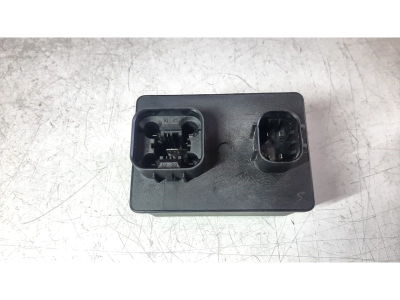 Recambio de caja precalentamiento para jeep renegade 1.6 m-jet cat referencia OEM IAM 55250747  