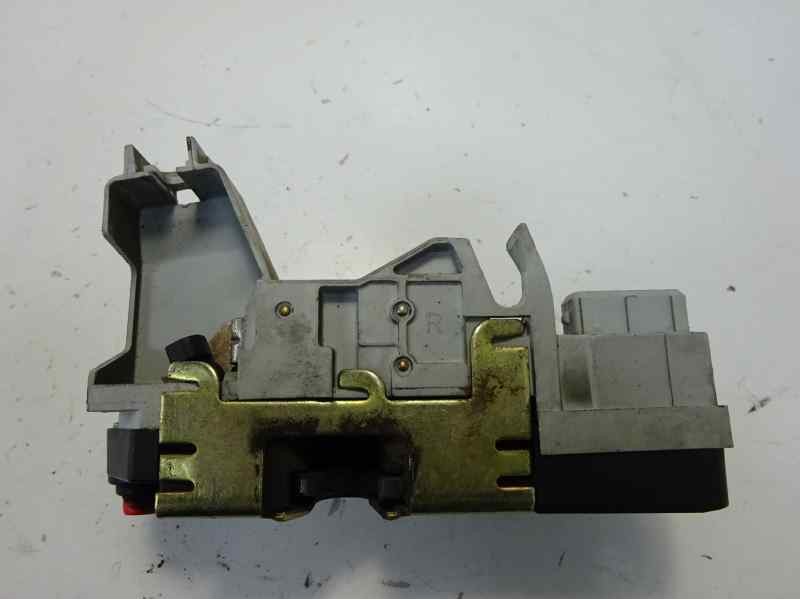 Recambio de cerradura puerta trasera derecha para peugeot 307 (s1) xr referencia OEM IAM 9138A4  