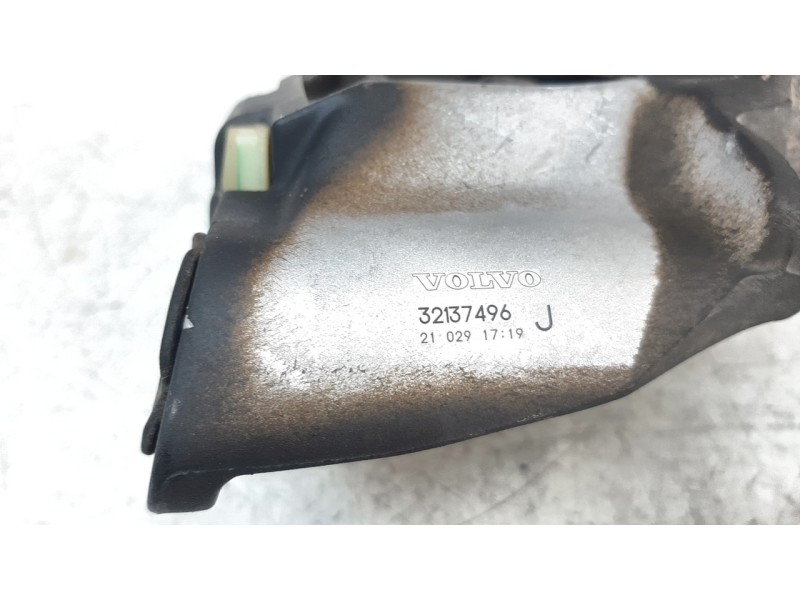 Recambio de soporte motor derecho para volvo v60 familiar 2.0 diesel cat referencia OEM IAM 32137496  