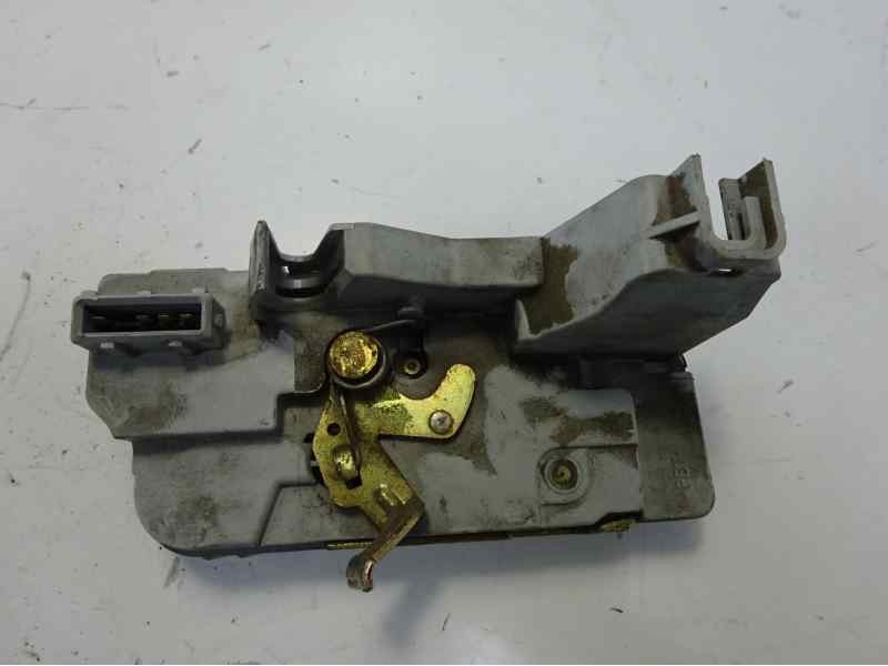 Recambio de cerradura puerta trasera derecha para peugeot 307 (s1) xr referencia OEM IAM 9138A4  