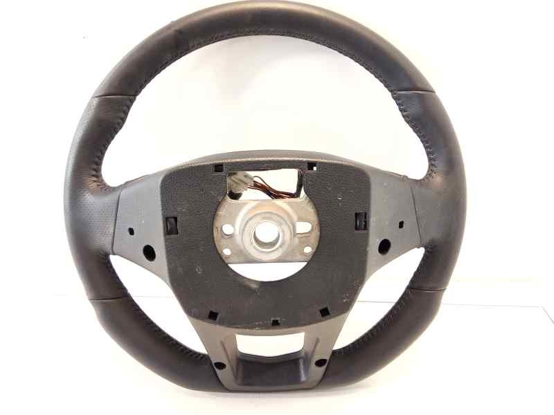 Recambio de volante para ssangyong tivoli limited 4x2 referencia OEM IAM 4611035001LBH  