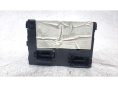 Recambio de caja reles / fusibles para jeep renegade 1.6 m-jet cat referencia OEM IAM 520780640   2