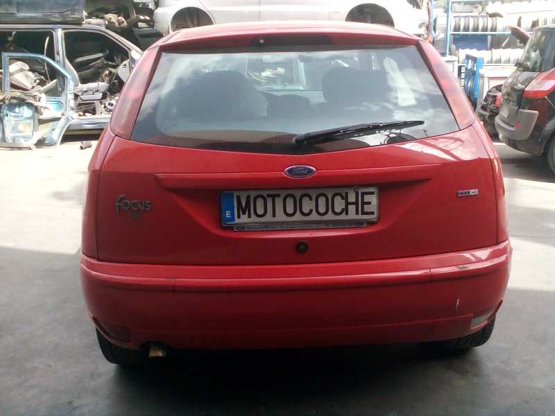 ford focus berlina (cak) del año 2003