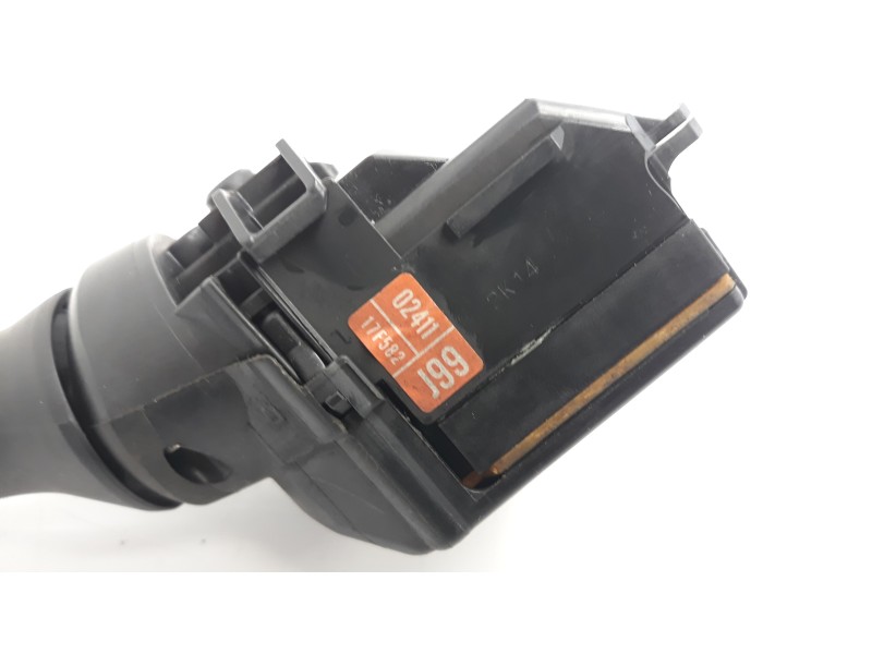 Recambio de mando limpia para toyota auris 1.4 turbodiesel cat referencia OEM IAM 0241117F582  