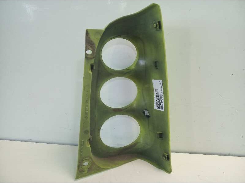 Recambio de molduras traseras para smart coupe cdi pulse referencia OEM IAM 253041L  