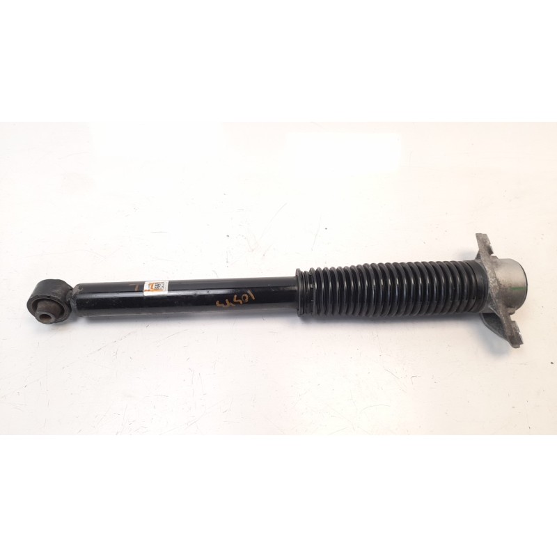 Recambio de amortiguador trasero izquierdo para kia sportage 1.7 crdi cat referencia OEM IAM 55300F1000  