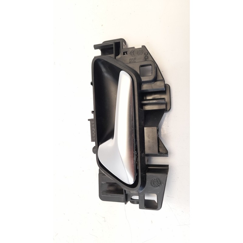 Recambio de maneta interior trasera izquierda para opel corsa f 1.2 referencia OEM IAM 39198474  