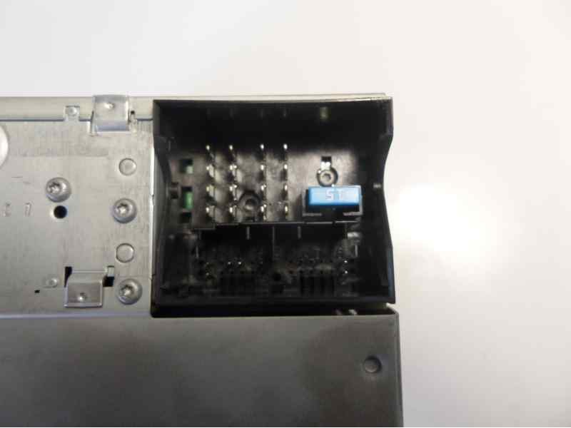 Recambio de sistema audio / radio cd para opel meriva enjoy referencia OEM IAM 13233929  