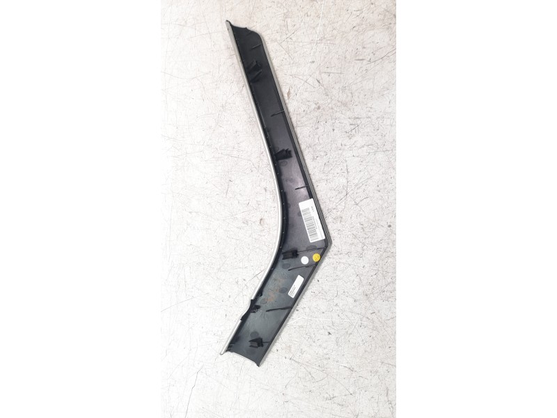Recambio de moldura para land rover evoque 2.2 sd4 cat referencia OEM IAM BJ32044E06AB  