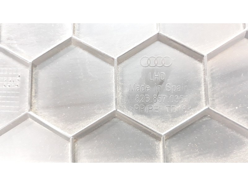 Recambio de guantera para audi a1 sportback (gba) 1.0 tfsi referencia OEM IAM 82B857035  