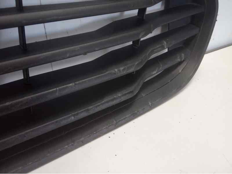 Recambio de rejilla delantera para ford transit courier 1.5 tdci cat referencia OEM IAM 2259523  
