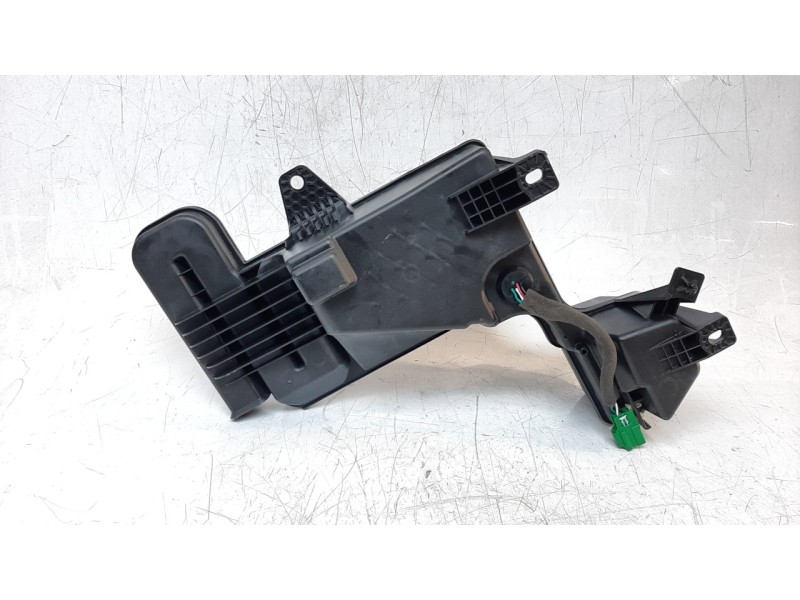 Recambio de subwoofer para ford ecosport (cr6) 1.0 ecoboost cat referencia OEM IAM GN1519A067AB  