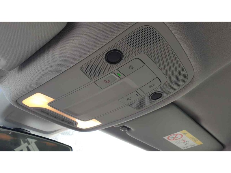 Recambio de luz interior para audi a1 sportback (gba) 1.0 tfsi referencia OEM IAM 81A947135AG  
