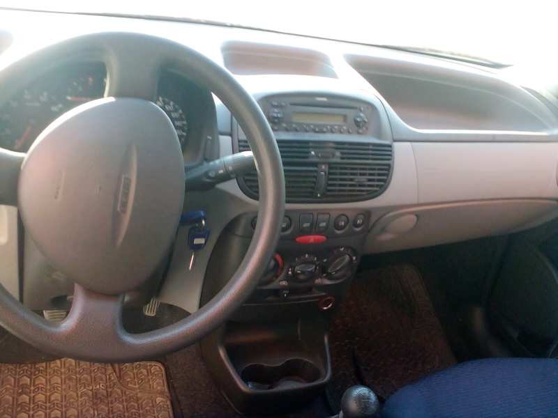 fiat punto berlina (188) del año 2003
