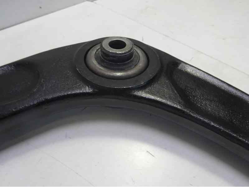 Recambio de brazo suspension inferior delantero izquierdo para peugeot 307 (s1) referencia OEM IAM 3520S2 771390 BR1546