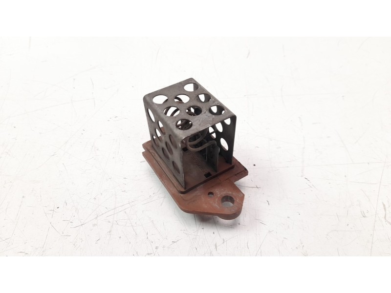 Recambio de resistencia calefaccion para citroen c5 berlina 2.2 hdi fap cat (4hx / dw12ed4) referencia OEM IAM 9641212680 RSF220