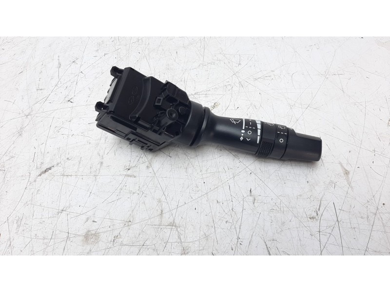 Recambio de mando limpia para hyundai i30 (gd) 1.4 cat referencia OEM IAM 934202K560  