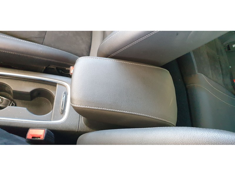 Recambio de apoyabrazos central para opel astra k lim. 5türig dynamic referencia OEM IAM 39108523  