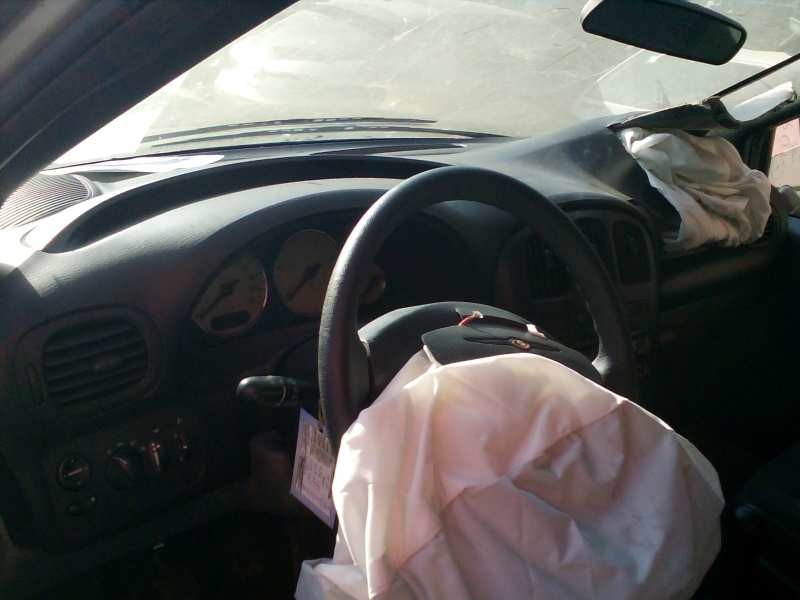 chrysler voyager (rg) del año 2004