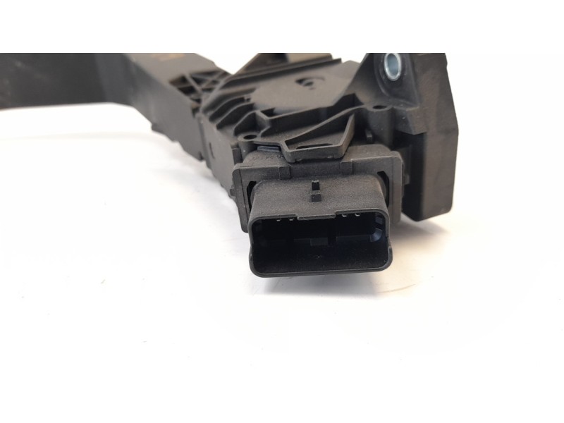 Recambio de potenciometro pedal para opel corsa f 1.2 referencia OEM IAM 9827704480 6PV01352401 