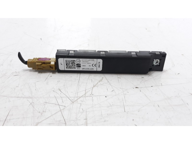 Recambio de antena para seat leon (5f1) 1.6 tdi referencia OEM IAM 5F4035225  