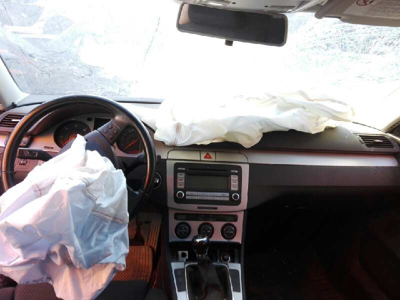 volkswagen passat berlina (3c2) del año 2007